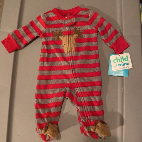 BNWT boys fleece pyjamas.Child of mine 0-3 mos. - Picture 2 of 3